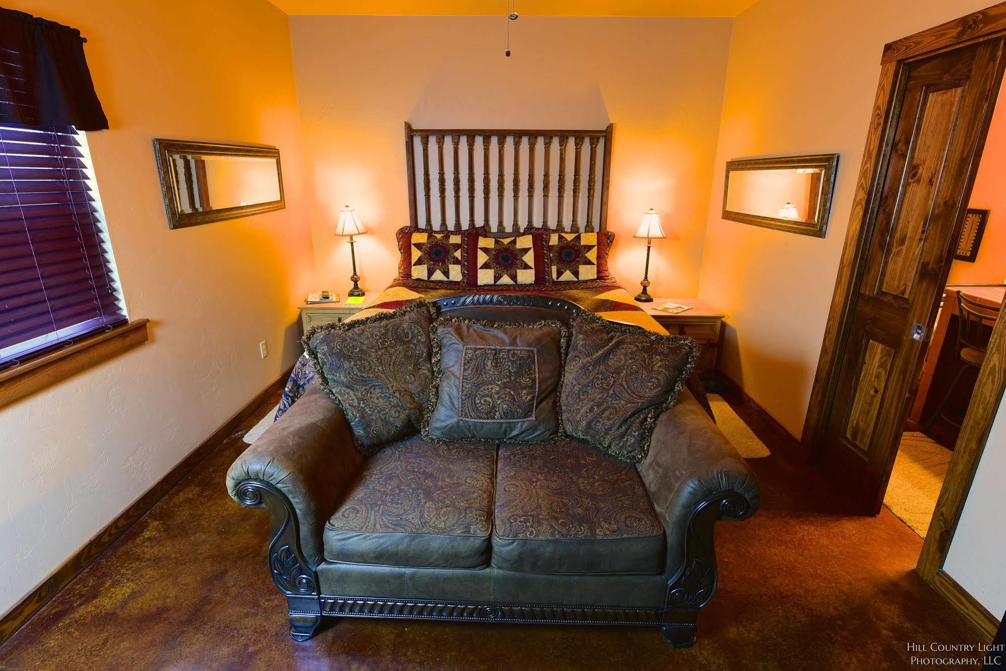 Lazy T Bed And Breakfast Fredericksburg Luaran gambar