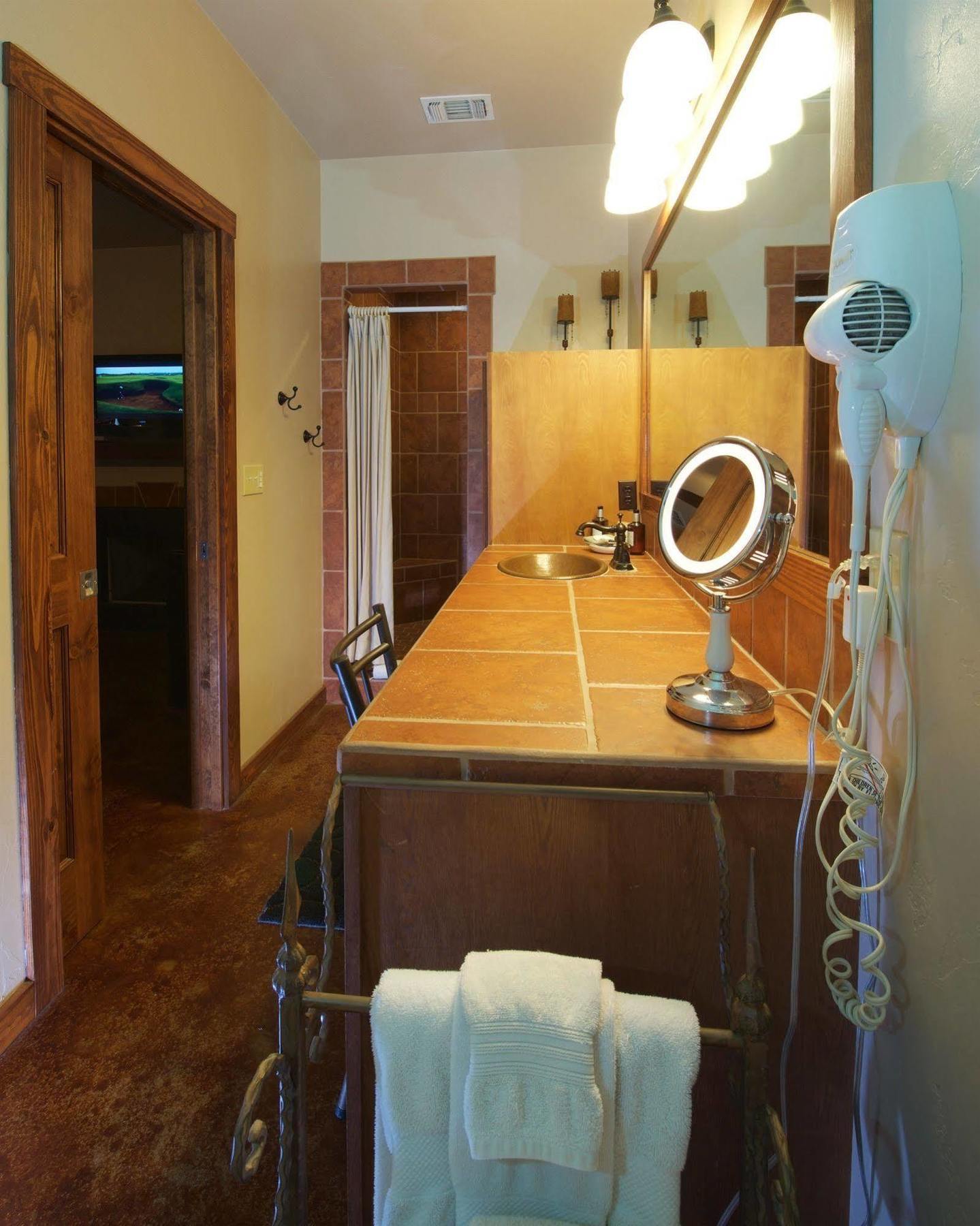 Lazy T Bed And Breakfast Fredericksburg Luaran gambar